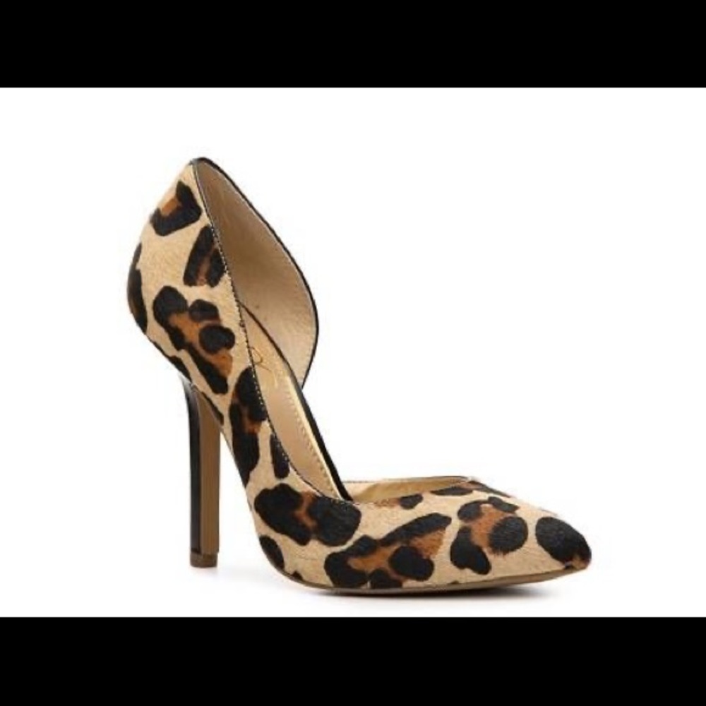 Used BCBG Paris Jaze Leopard Pumps Size 9.5